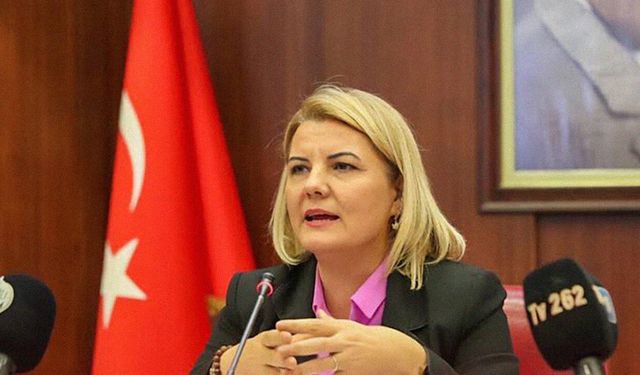 İzmit Belediye Başkanı Hürriyet, görevden uzaklaştırıldı