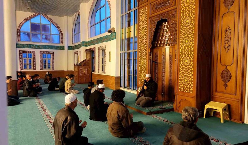 MENTEŞE'DE GENÇLERE SABAH NAMAZI PROGRAMI