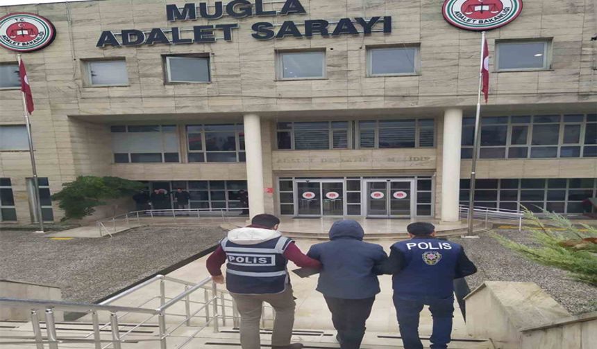 UYUŞTURUCU SATICISI ULA'DA YAKALANDI