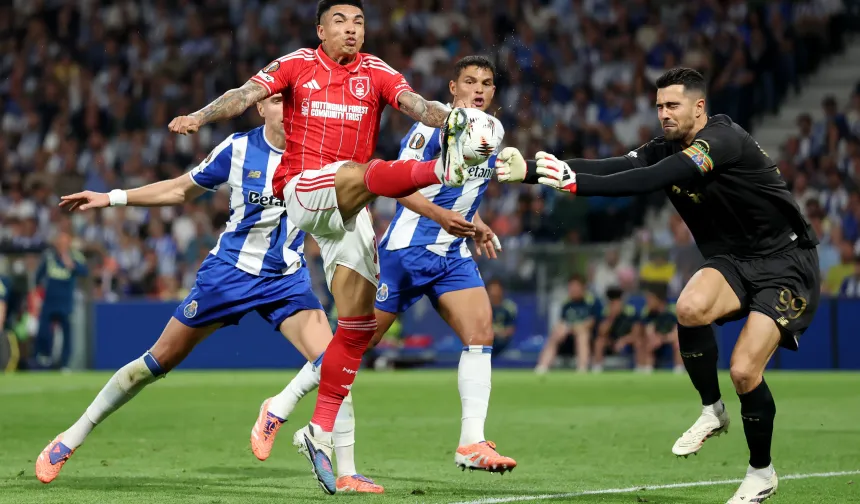 Porto ile Nottingham Forest yenişemedi: Tur ikinci maça kaldı