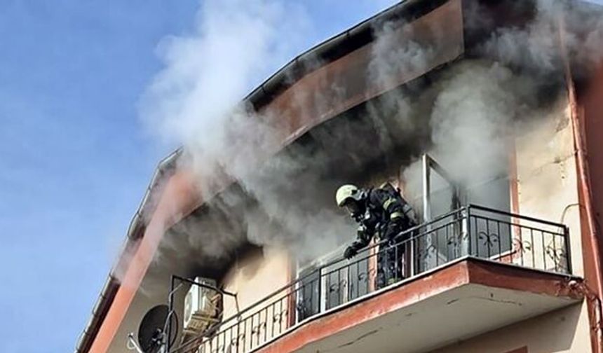 Milas’ta korku dolu anlar: Dairede yangın çıktı
