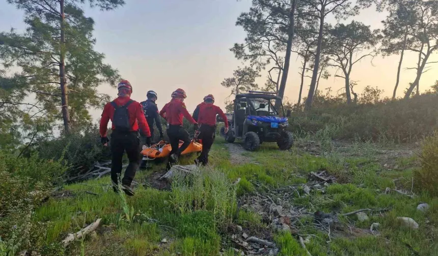 Fethiye’de dağlık alanda mahsur kalan yaralı kadın 4 saatte kurtarıldı