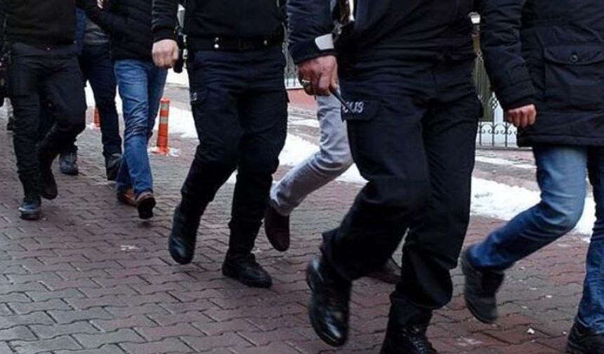Ünlülere yine 'yasaklı madde' operasyonu: 11 isim gözaltında
