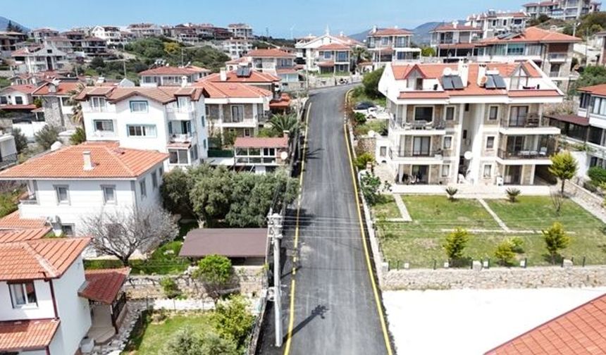 Datça’da ulaşım altyapısı güçleniyor: 13 kilometre sıcak asfalt serimi yapıldı