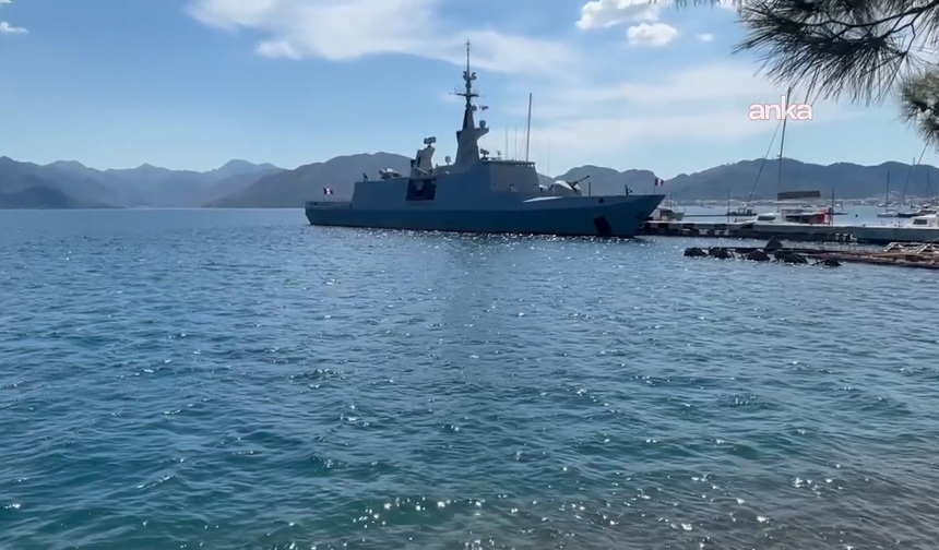Fransız fırkateyni Marmaris’e demirledi