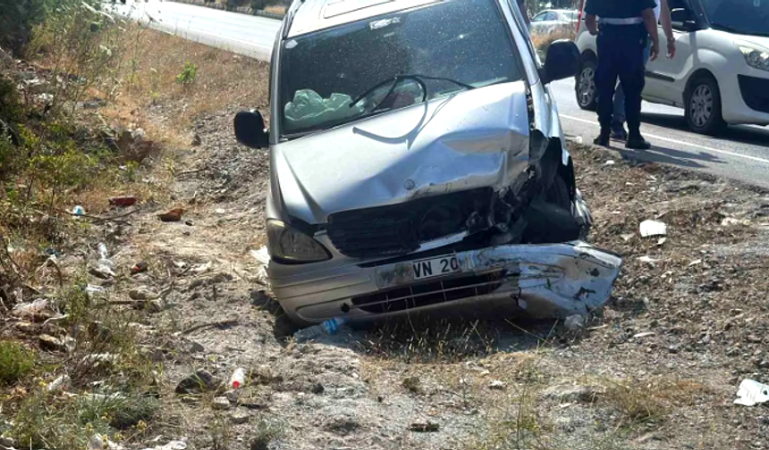 Güvercinlik'te kaza: İkisi çocuk yedi yaralı