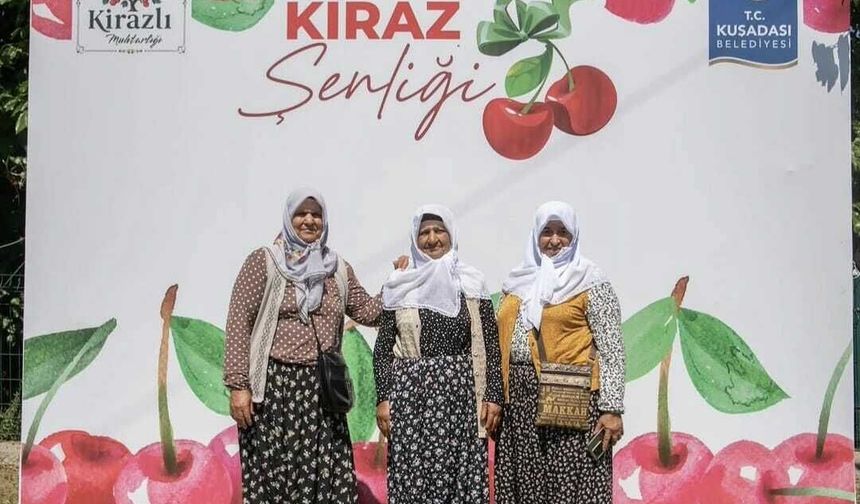 Kirazlı’da geleneksel Kiraz Şenliği’ne yoğun ilgi