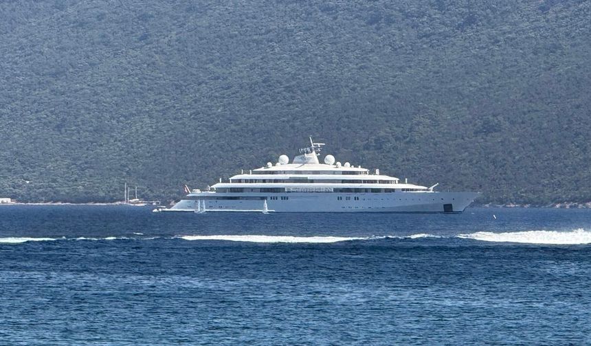150 milyon dolarlık ‘yüzen saray’ Bodrum’a demirledi