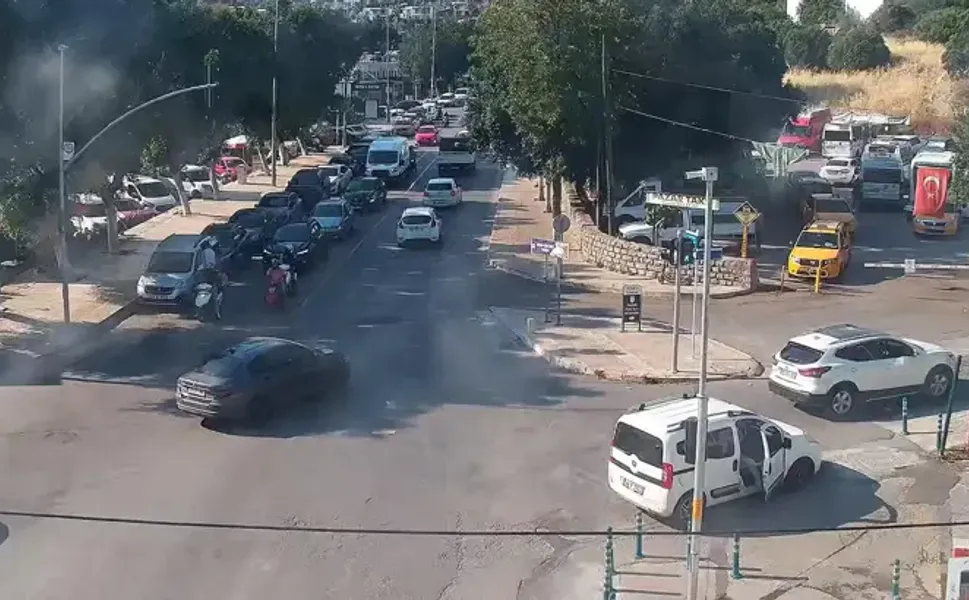 Akıllı kavşak sistemiyle araç kuyrukları yüzde 83 azaldı