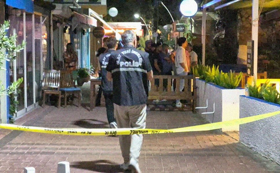 Bitez sahilindeki restoranda silahlı saldırı: Bir ölü