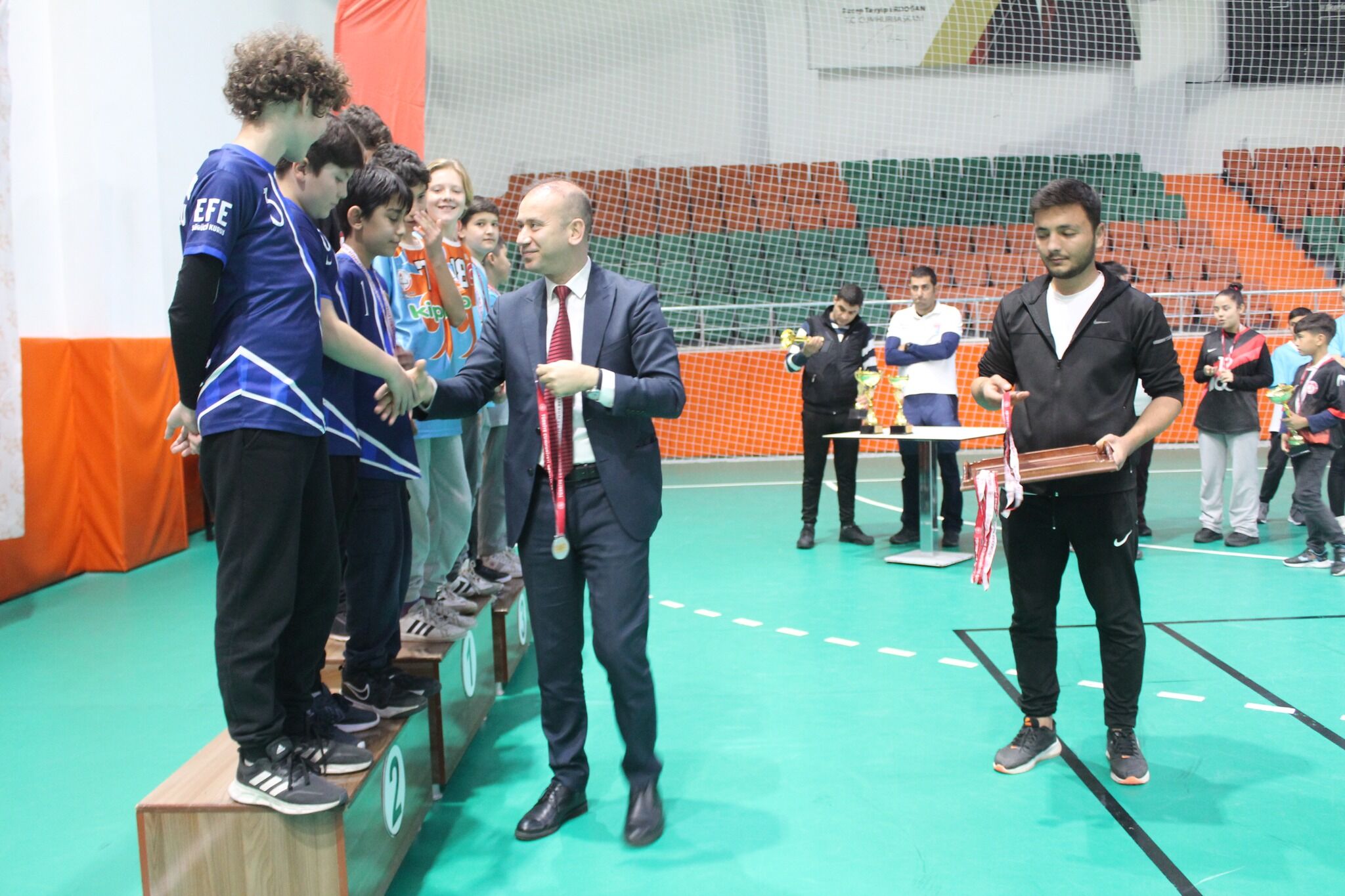 FLOOR CURLİNG OKUL SPORLARI İL BİRİNCİLİĞİ MÜSABAKALARI TAMAMLANDI