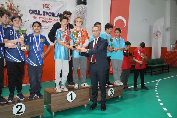 FLOOR CURLİNG OKUL SPORLARI İL BİRİNCİLİĞİ MÜSABAKALARI TAMAMLANDI