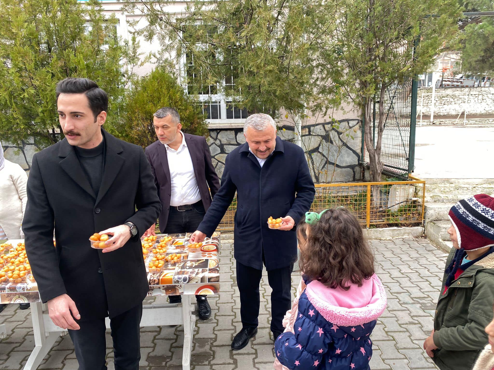 ÖĞRENCİLERDEN ŞEHİTLERE LOKMA HAYRI