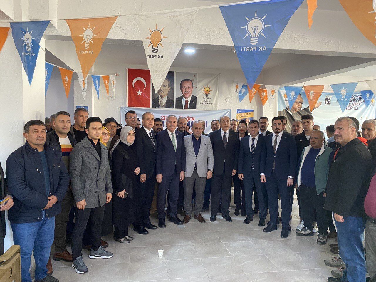 AYDIN AYAYDIN: MAKAMDA OTURAN BAŞKAN SORUNLARI ÇÖZEMEZ