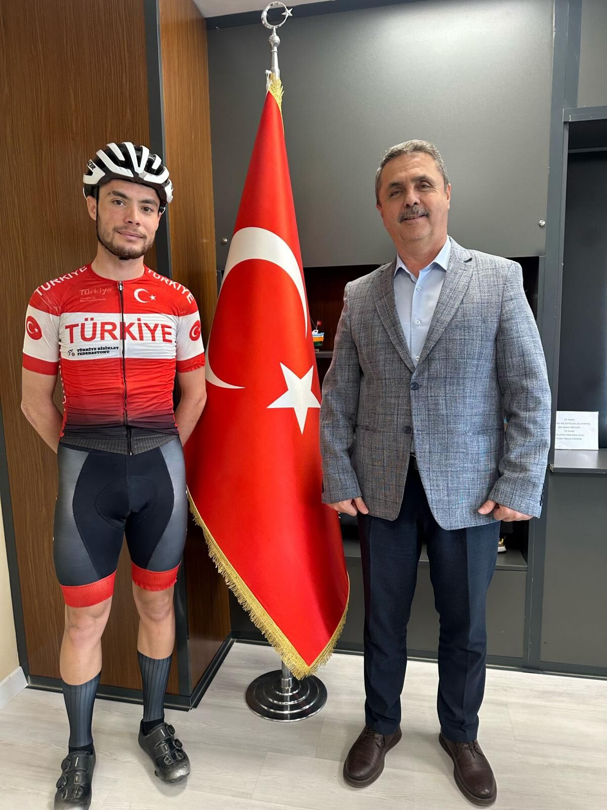 MUĞLALI BİSİKLETÇİLERE MİLLİ TAKIM DAVETİ