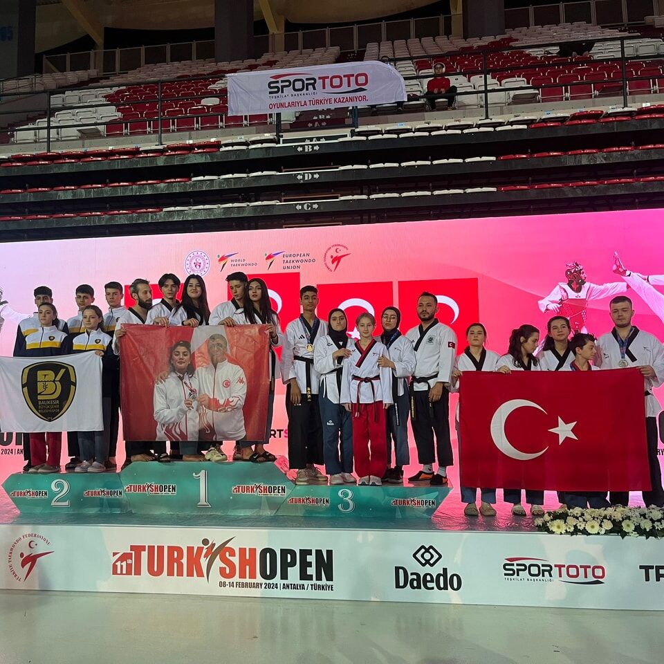 GENÇLERDE TAEKWONDO ŞAMPİYONU DALAMAN’DAN