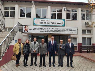 KAYMAKAM ERTAŞ’TAN KURSİYERLERE ZİYARET