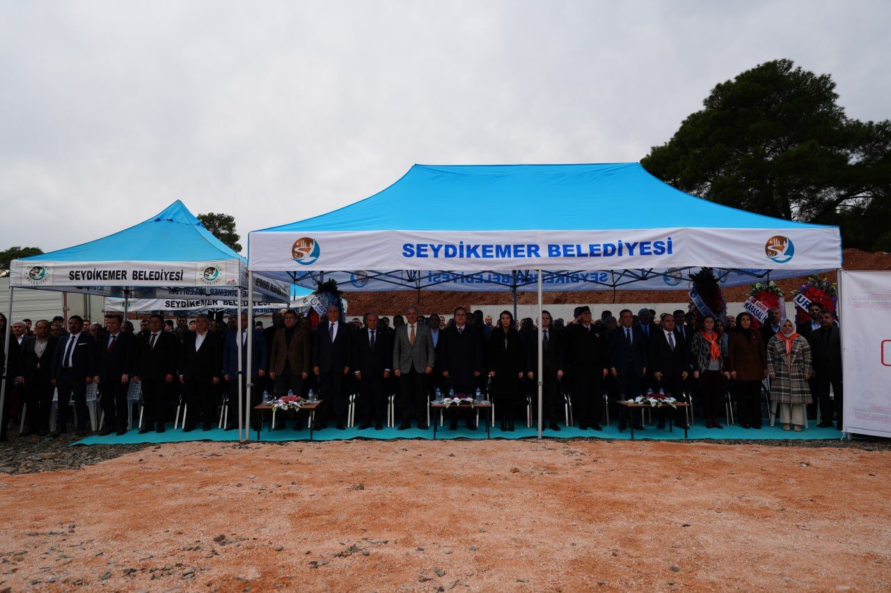 SEYDİKEMER MESLEKİ VE TEKNİK ANADOLU LİSESİ’NİN TEMEL ATMA TÖRENİ YAPILDI
