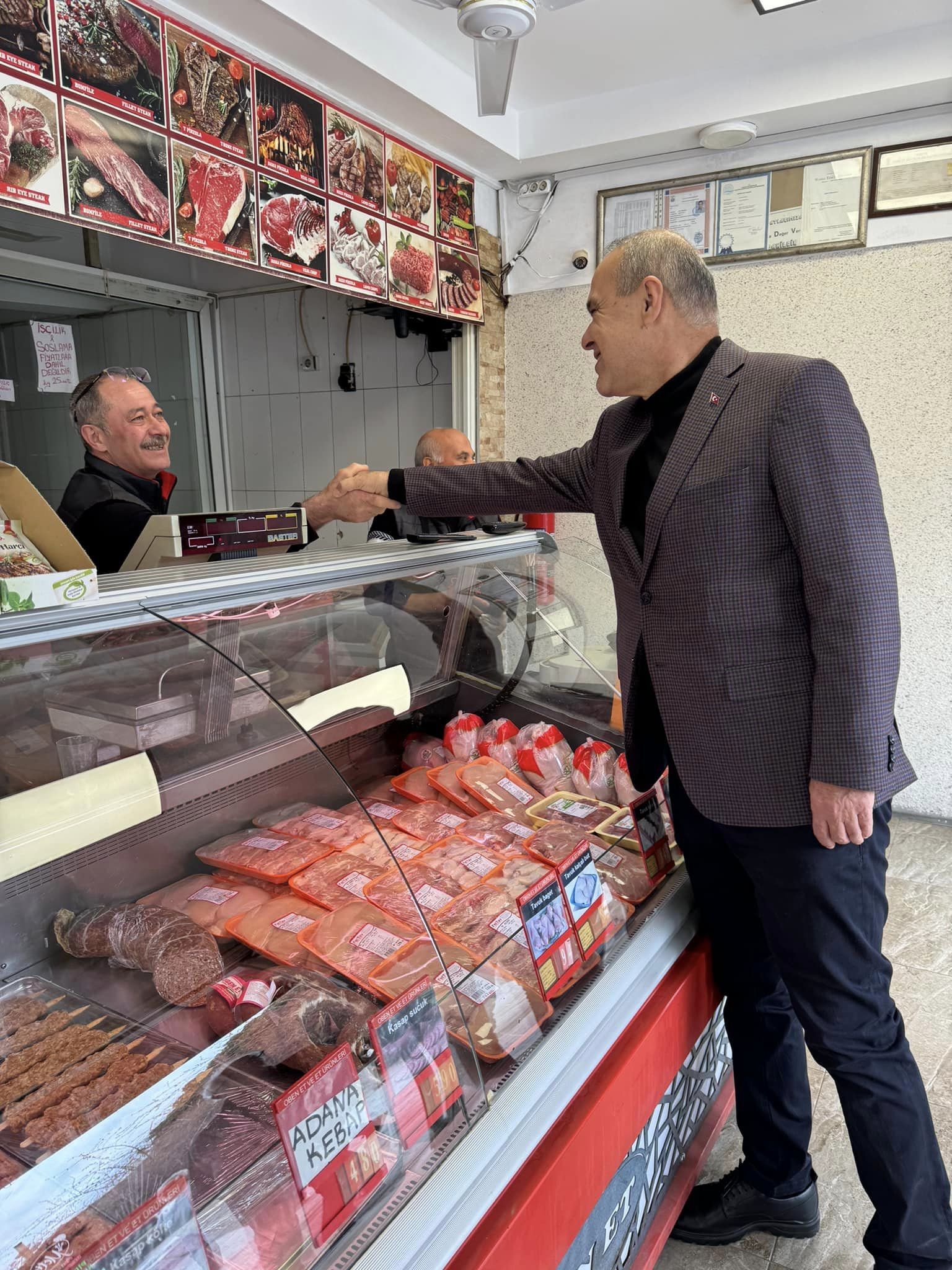 BAŞKAN UZUNDEMİR, DALYAN’DA ESNAFI ZİYARET ETTİ
