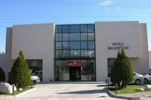 BELEDİYE BAŞ EDEMEDİ, VATANDAŞLARDAN DESTEK İSTEDİ