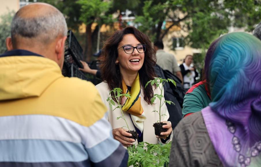 MENTEŞE’DE FİDE KUYRUĞU UZADIKÇA UZADI!