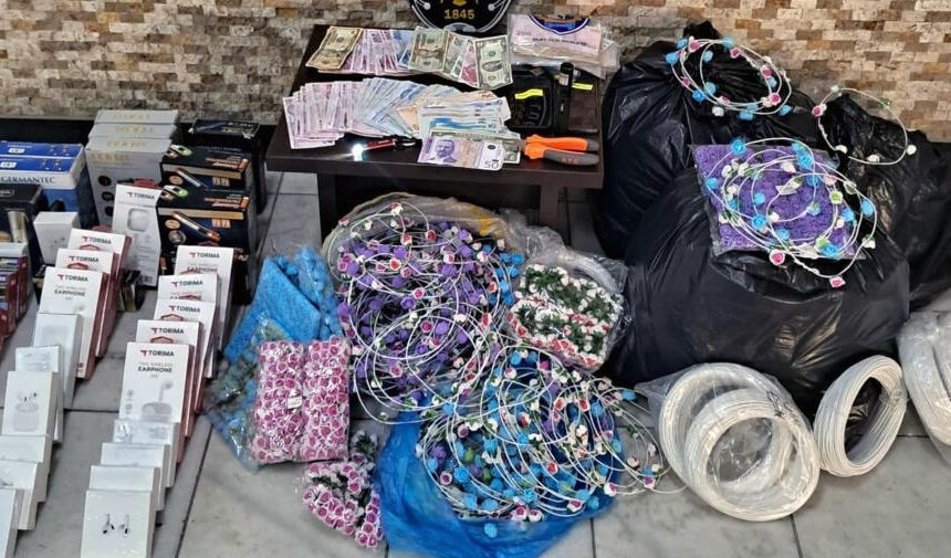 MARMARİS'TE TAÇ SATAN ÇOCUK OLAYI... KÜÇÜKLERİ ZORLA ÇALIŞTIRAN 5 KİŞİ TUTUKLANDI