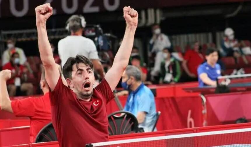 4 MADALYAYA ULAŞAN İLK VE TEK TÜRK! ABDULLAH ÖZTÜRK'TEN TARİHİ BAŞARI