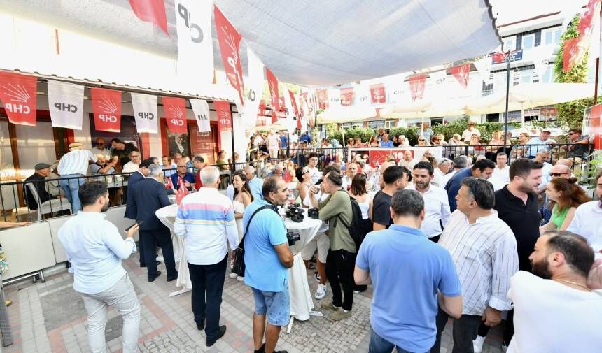FETHİYE'DE CHP'NİN 101. YILDÖNÜMÜ ETKİNLİKLE KUTLANDI