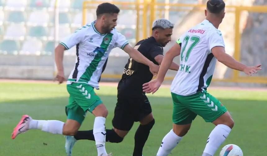 MUĞLASPOR SEZONA GALİBİYETLE BAŞLADI: AMASYASPOR'U İLK MAÇINDA 2-1 MAĞLUP ETTİ