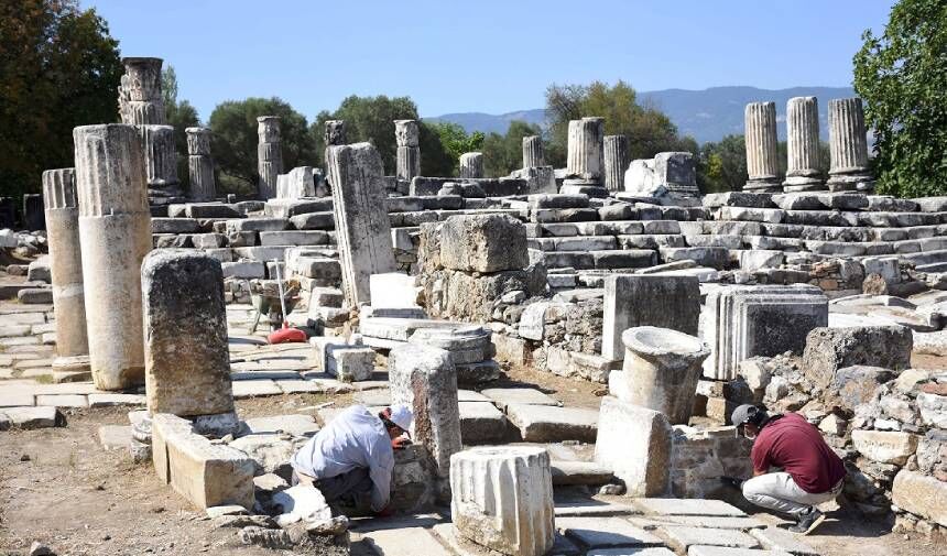 YATAĞAN'DAKİ 2 BİN 100 YILLIK HEKATE TAPINAĞI YENİDEN İNŞA EDİLİYOR!