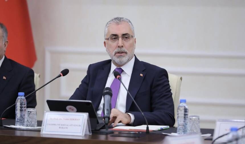 Asgari Ücret Tespit Komisyonu bu akşam 4. kez toplanıyor! 2025'te asgari ücret ne kadar olacak?