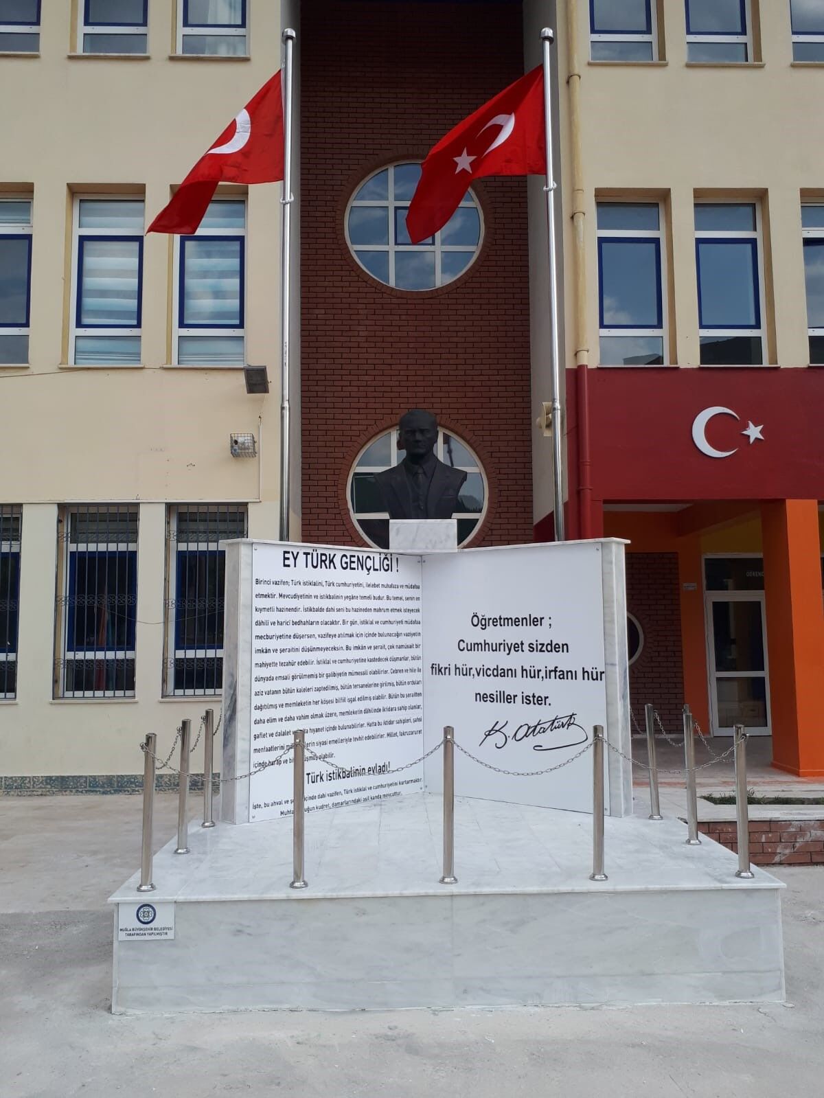 Muğla genelinde 248 Atatürk büstü yapıldı