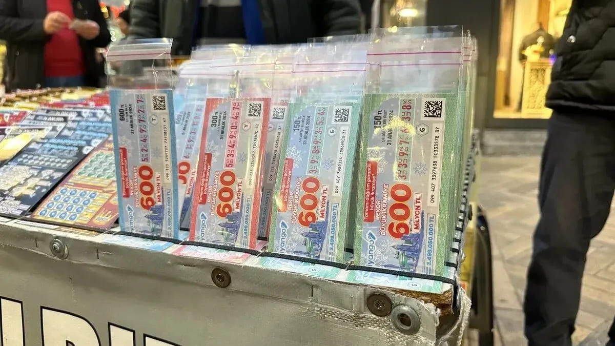 Milli Piyango bilet fiyatları! 2025 yılbaşı çekilişi çeyrek, yarım, tam bilet ne kadar, kaç TL?