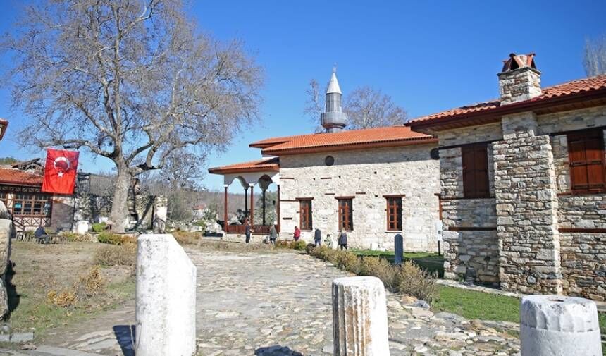 Stratonikeia Antik Kenti'nde restorasyon: Köy meydanı eski ihtişamına kavuşuyor