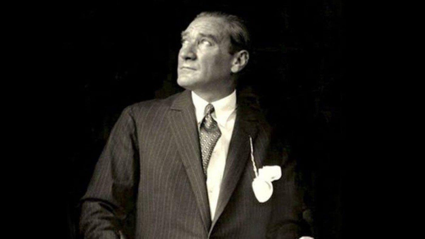 Atatürk Müslüman