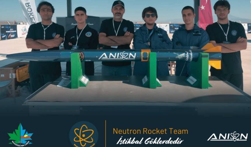 Köyceğiz Fen Lisesi Neutron Rocket Team, Teknofest 2024 Roket Yarışması Lise Kategorisinde Başvuru Yapan Toplam 824 Takım Arasından Finale Kalarak Atış Hakkı Kazandı. Muğla Köyceğiz Ilçe Millî Eğitim Müdürlüğünden (1)