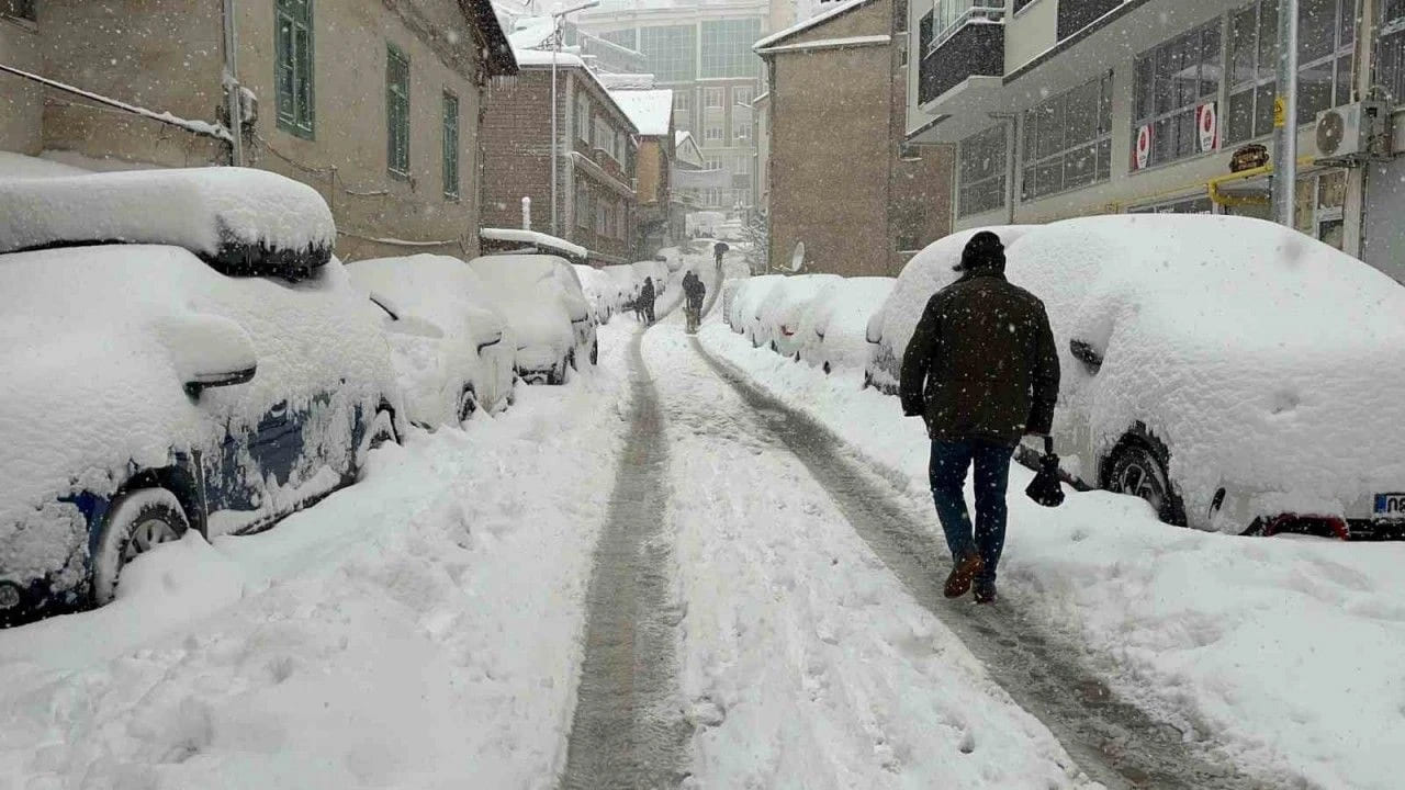 19 Aralık okullar tatil mi