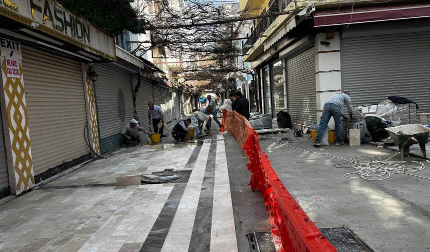 Marmaris Belediye Başkanı Ünlü İlçemizin Gözbebeği Çarşımız Yenileniyor (2)