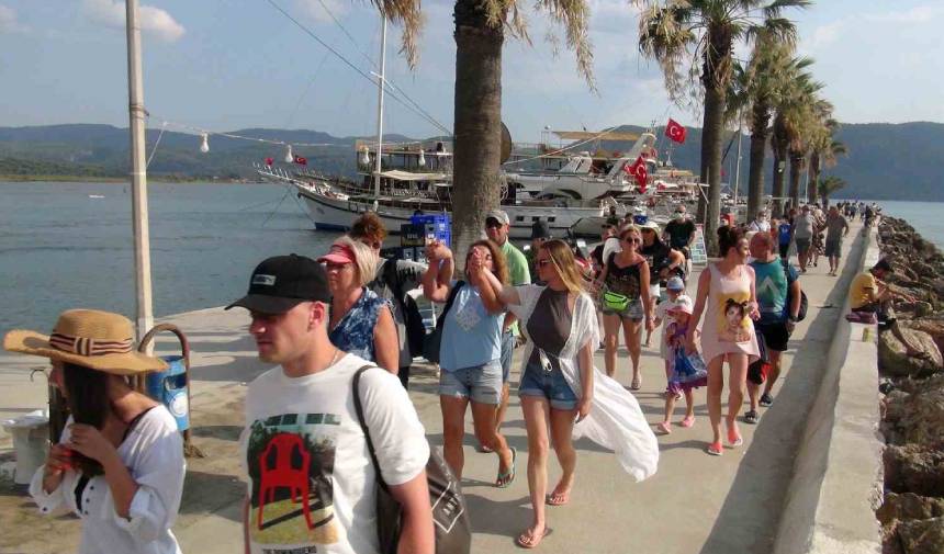 Muğla'ya Gelen Yabancı Turist Sayısı 3.7 Milyona Ulaştı (1)