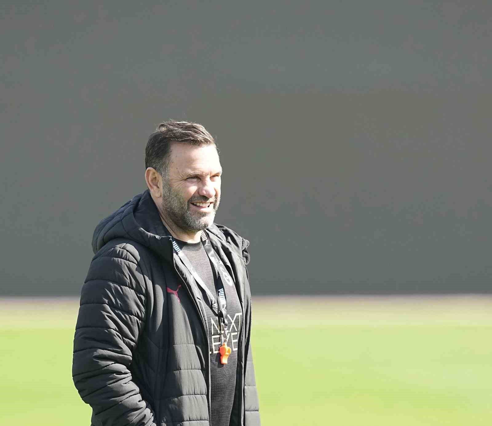 Okan Buruk