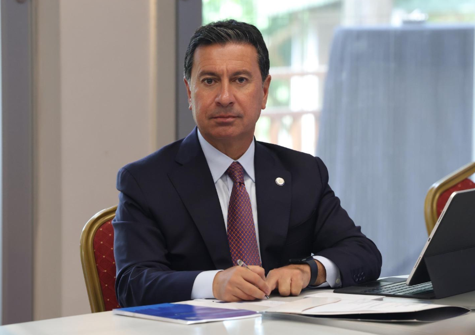 Ahmet Aras-1