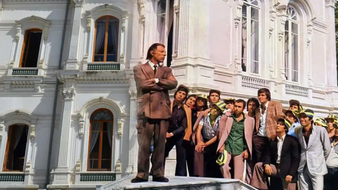 Hababam Sınıfı, 1970'ler, Adile Sultan Kasrı