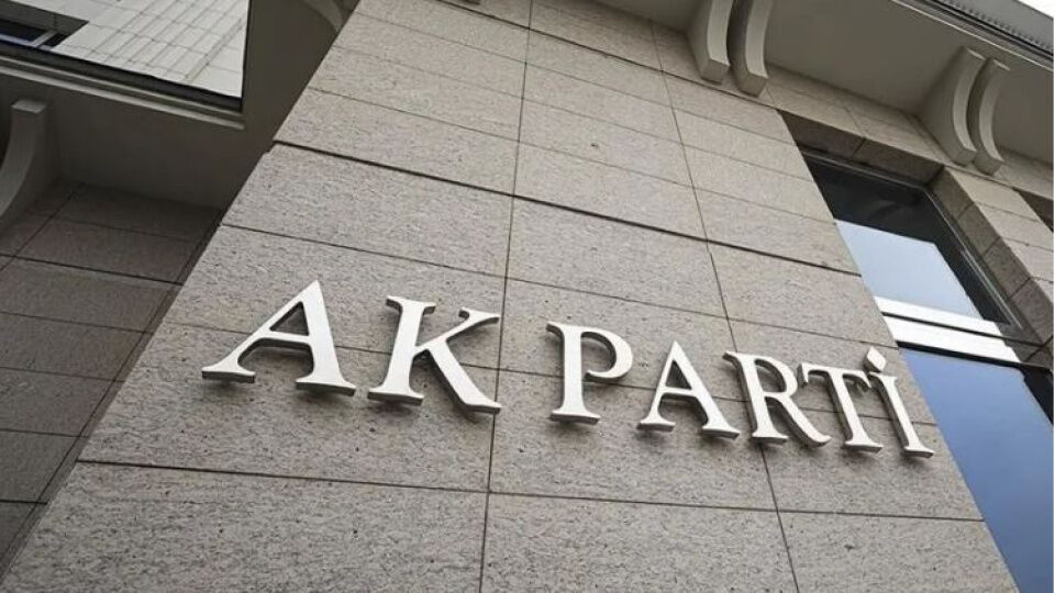 A K P A R T İ V İ Z Y O N B E L G E S E L İ