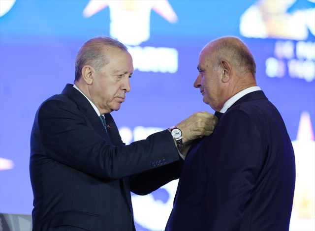 Türker Başoğlu